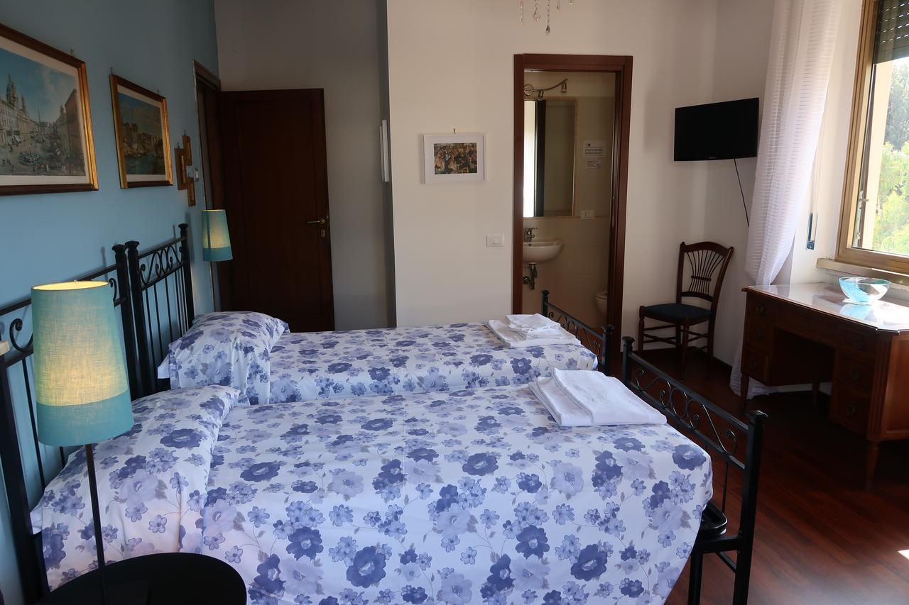 Casa Garbata Bed & Breakfast Rome Exterior photo