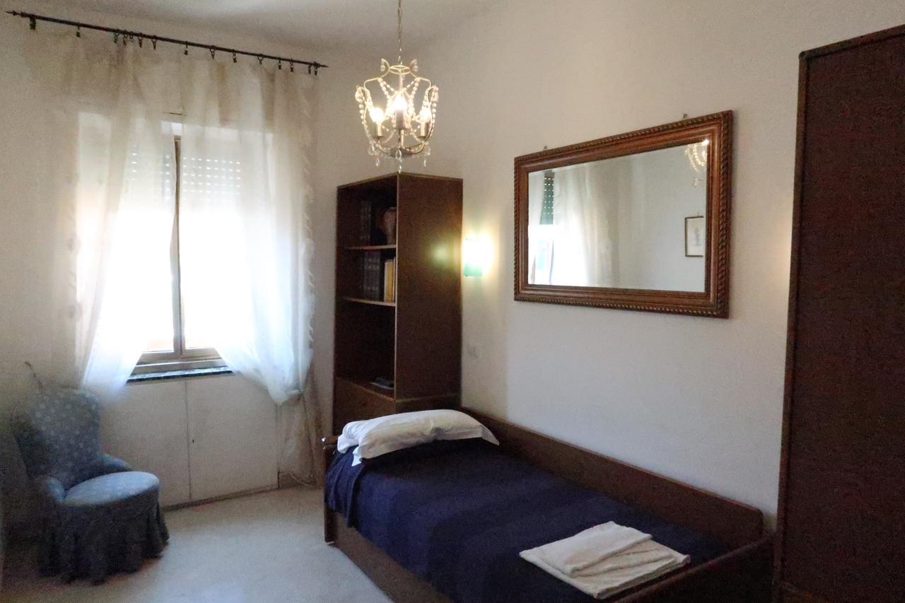 Casa Garbata Bed & Breakfast Rome Exterior photo